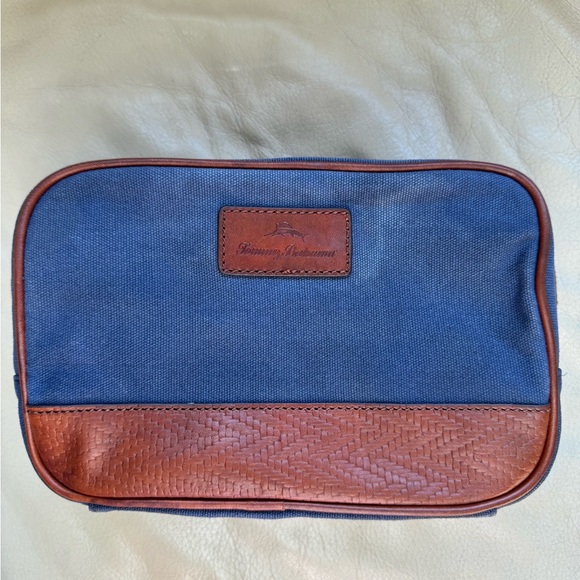 Tommy Bahama Mens Travel Bag Toiletries Navy Blue Leather - Picture 1 of 11